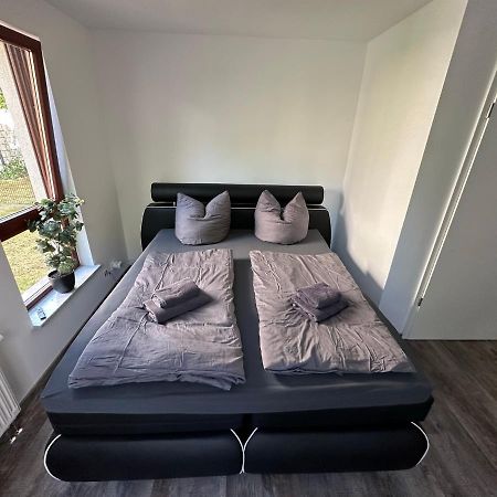 Fhv01 - Ferienwohnung 100M² 6 Personen Garten Und Terrasse 2X Wc Taucha Bagian luar foto